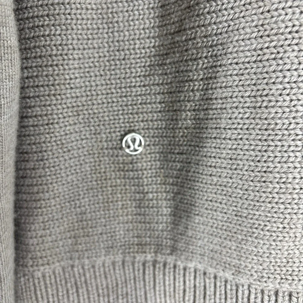 Lululemon Wrap It Up‎ Sweater Gray 100% Merino Wool Athleisure Cozycore